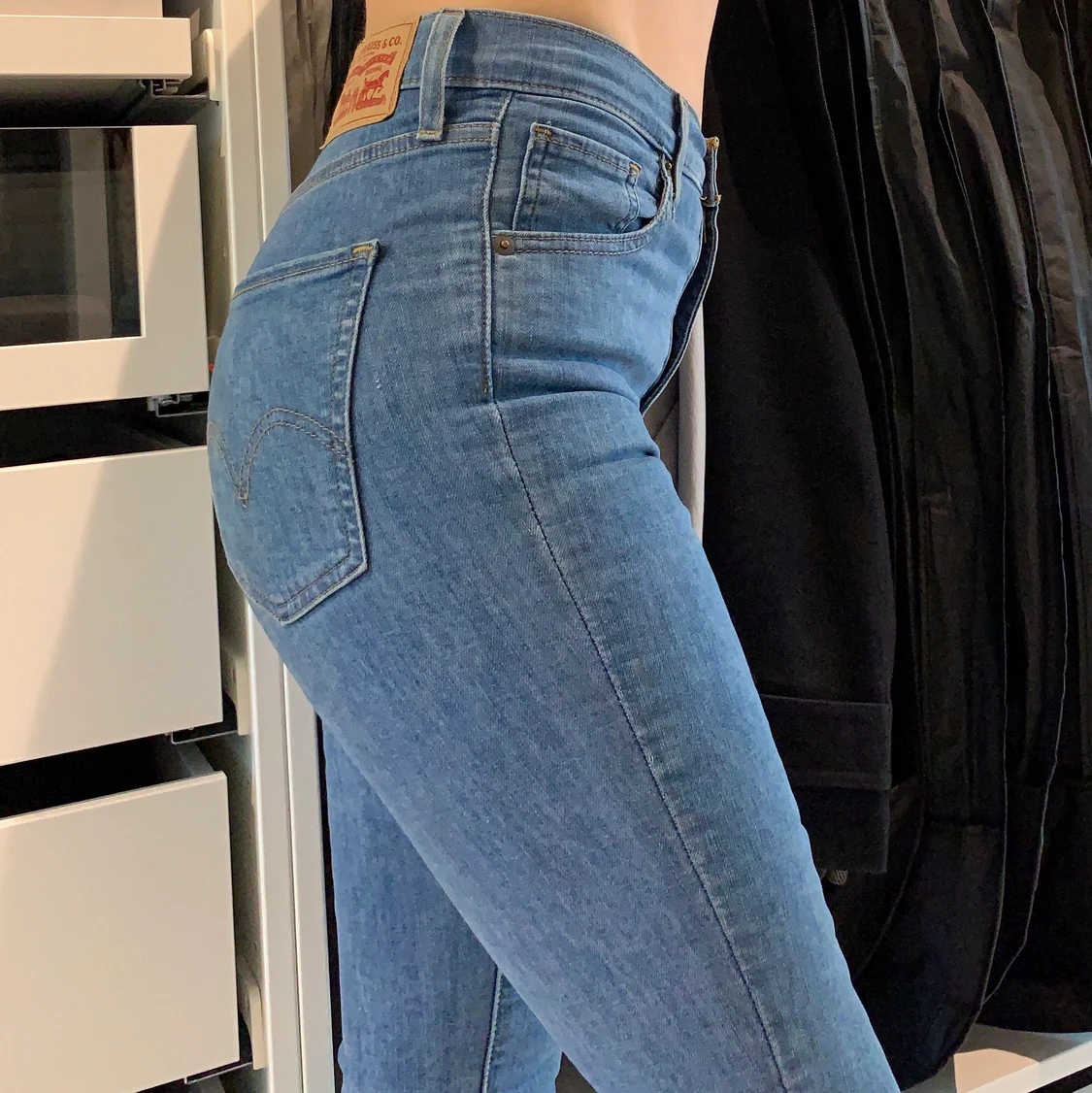 Supersnygga Levis jeans i nyskick!  - 91