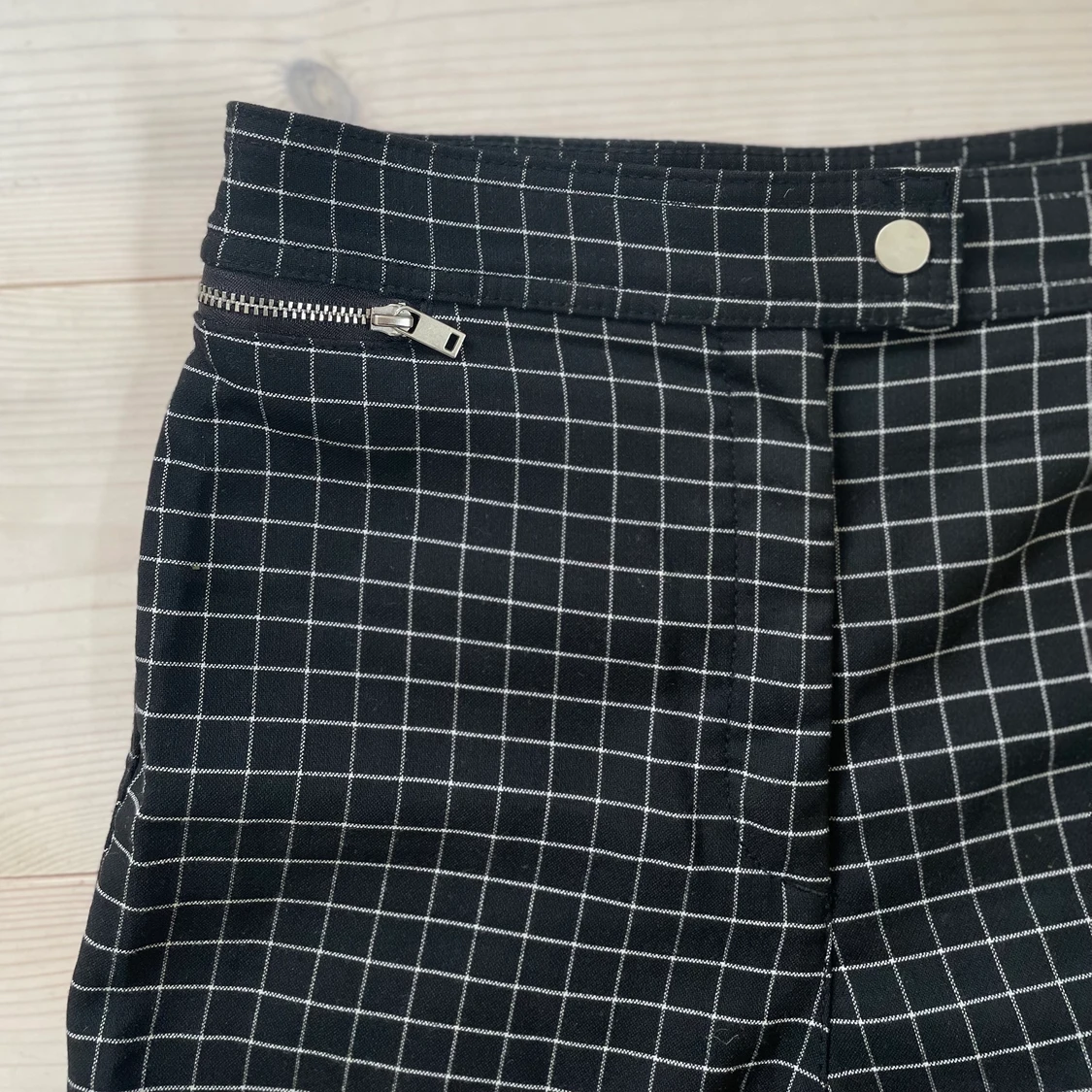 Rutiga kostymbyxor från HM - 91