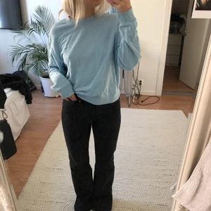 Mysig tröja från weekday 💙 - Sparsamt använd ⚡️💙