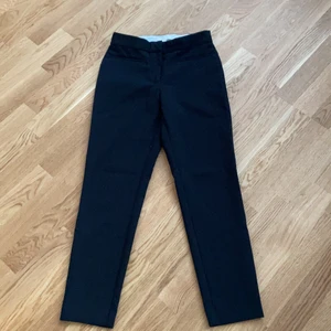 H&M kostymbyxor - Supersköna byxor i fint skick. Bjuder på fraktkostnaden!