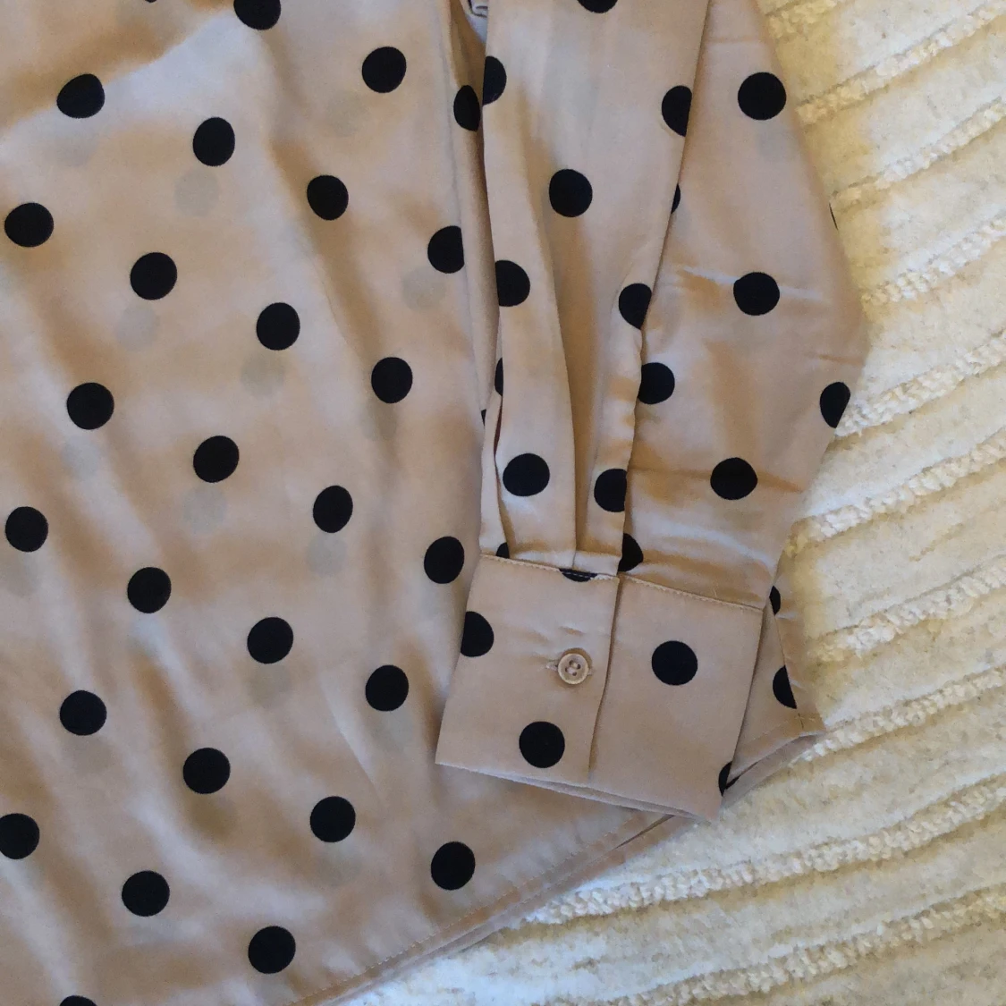 Prickig blus från HM - 90