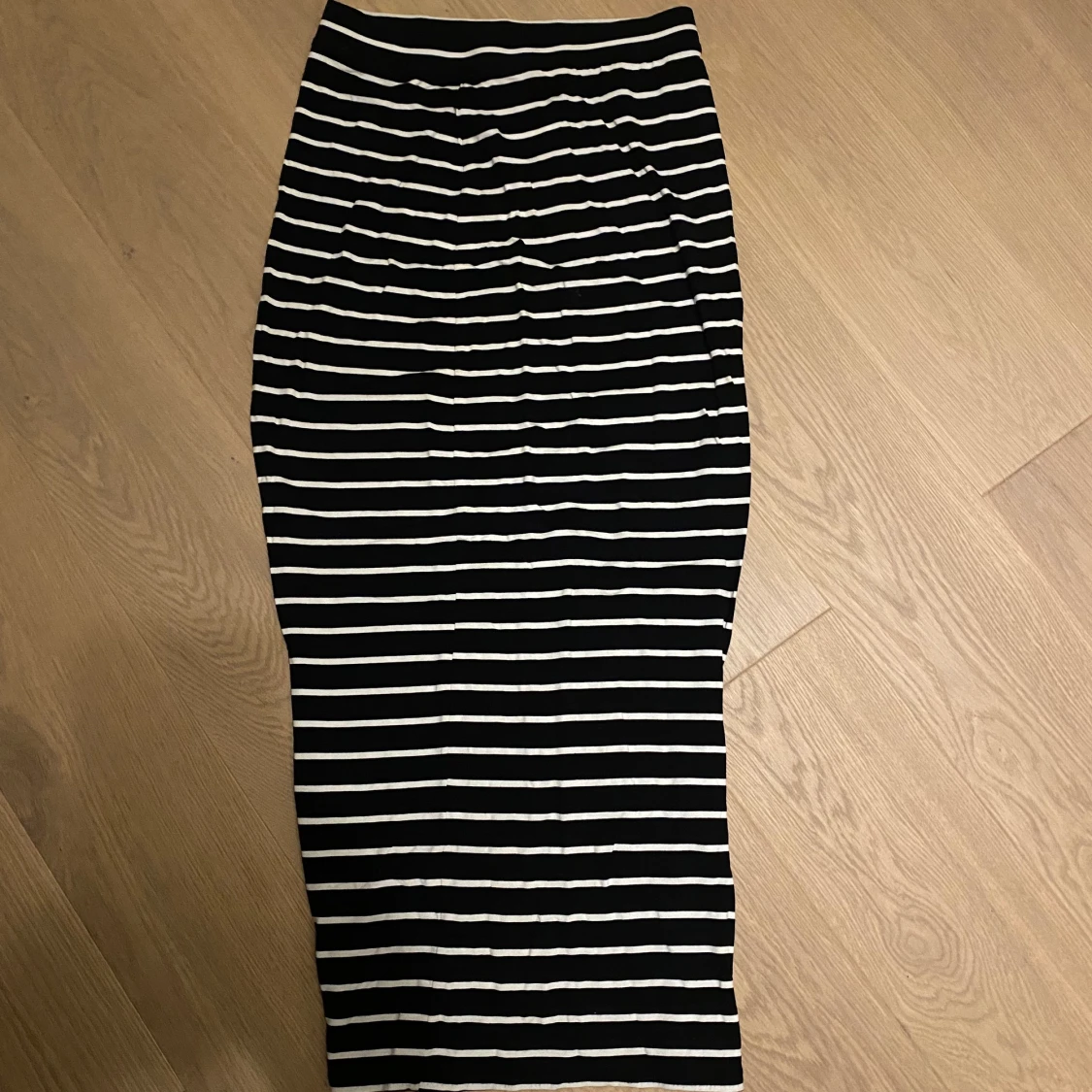 Figurformande långkjol