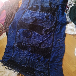 Strandfilt / sarong / wallpiece / vintage  - Strandfilt!! Så cool ✌️ Bra skick! Kan även hängas på väggen eller så.