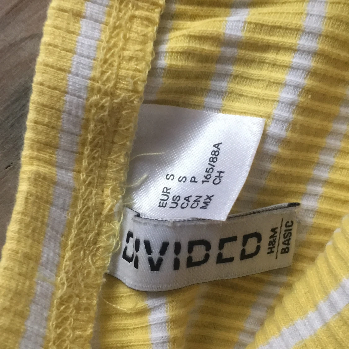 Randiga tröjor. - 91