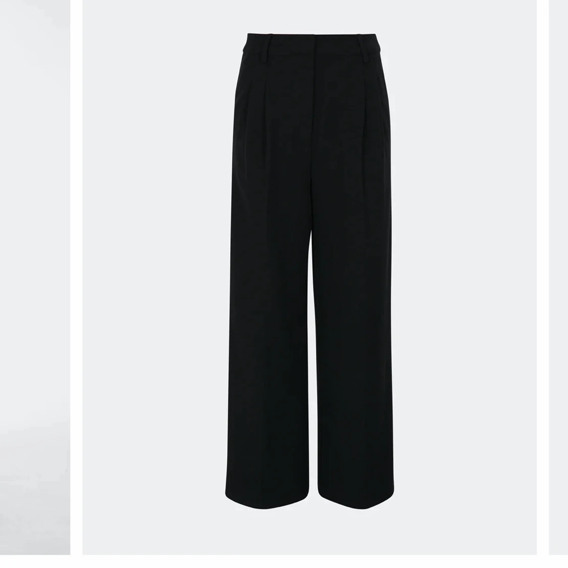 NYA kostymbyxor BikBok med PRISLAPP KVAR - 90