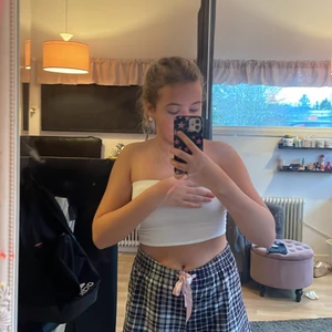 topp  - jätte fin topp 45 kr utan frakt 😍😍🙌🙌🙌 utan band 🎗 