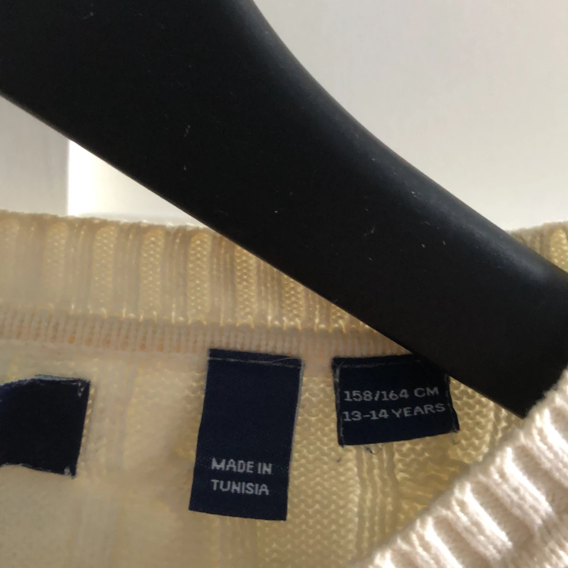 Stickad GANT tröja  - 90