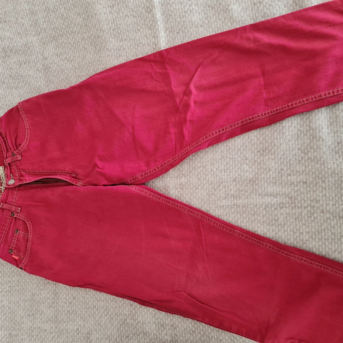 Röda vintage jeans - 90