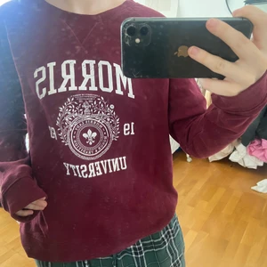 Fin morris tröja - Super fin Morris tröja. Aldrig använd så inga skador eller något.