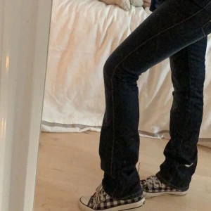 Blend Jeans - Ett år utsvängda så fina Jeans från blend❤️ strl 28