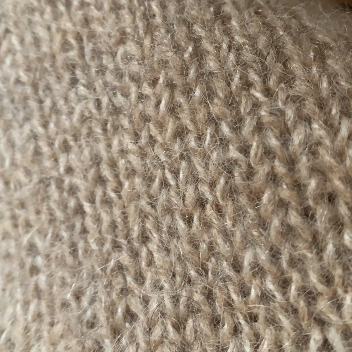 Beige stickad tröja wool/alpaca  - 91