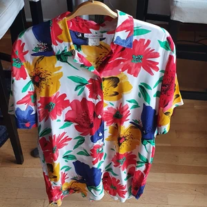 Unisex skorta - I bra skick och passar till allt och båda kön. 