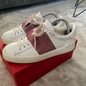 Valentino  - Storlek 38