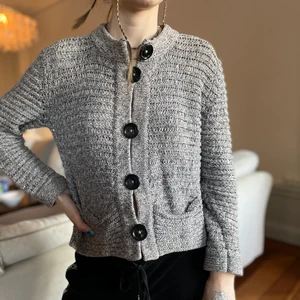 Dagmar Kofta  - Jättesöt kofta från Dagmar som är snålt använd☺️ 