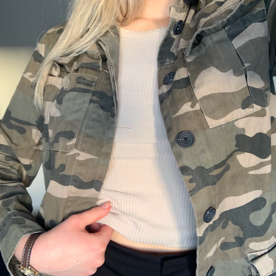 Militärmönstrad jacka från nakd, strl 36 - 90