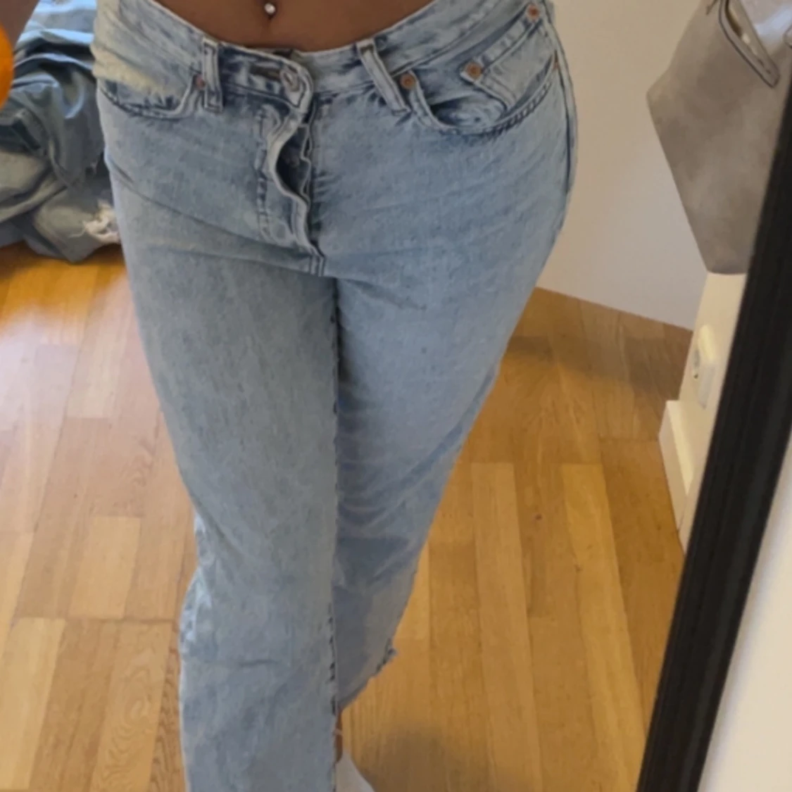 jeans från mango