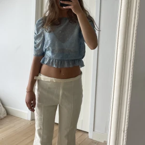 Glittertopp  - Köparen står för frakten & betalning sker via Swish.<3