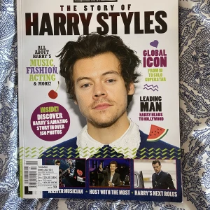harry styles tidning - säljer denna tidningen med harry styles eftersom jag inte vet vad jag ska göra av den:) den är inte sliten eller något sånt alls, precis som ny! köparen står för frakt 