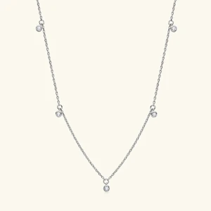 Halsband Moissanite diamanter 14k plättering - Ny halsband i silver med 14k plättering. Färg D vvs1. Moissanite skimrar mer än diamanter och är testad som diamant. 
