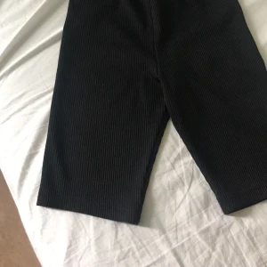 Träningsshorts - Ganska bra när man går och tränar, bra kvalitet 