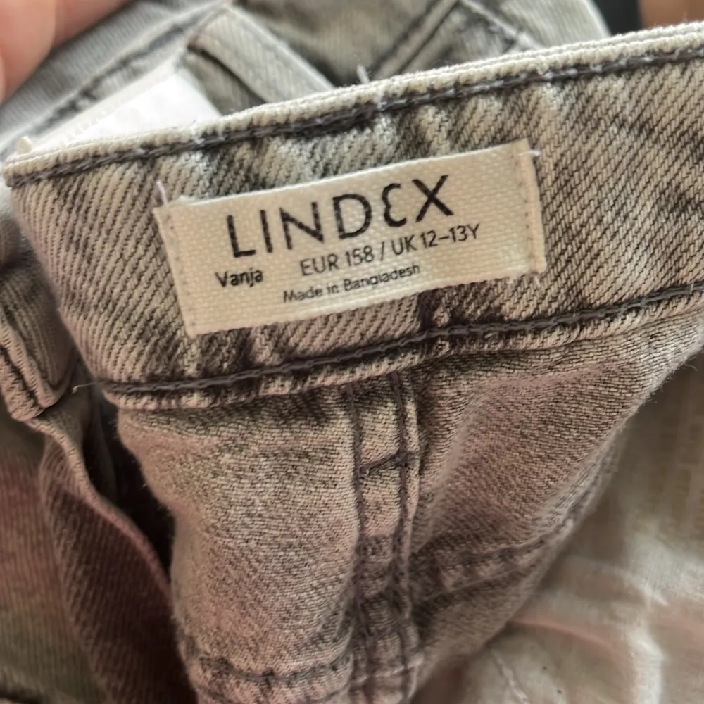 Använt typ 3-2 gånger 💗skriv prisförslag till mig🫶. Jeans & Byxor.