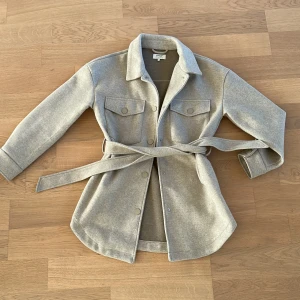 Höst kappa - Fin kappa till hösten. Ordinarie pris 700kr