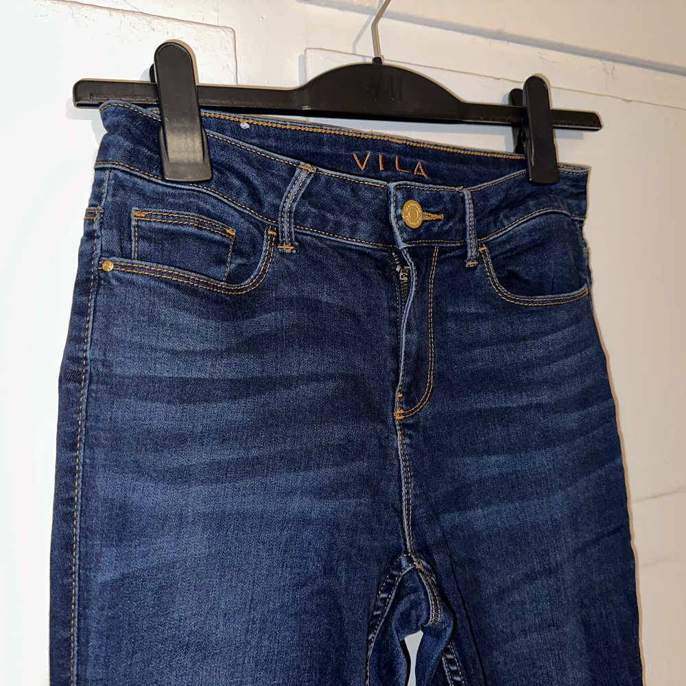 Jeans från Vila. Jeans & Byxor.