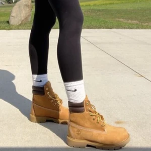 Vinter skor - snygga varma (fodrade) vinter skor från Linear of Sweden⚡️ använda fåtal gånger