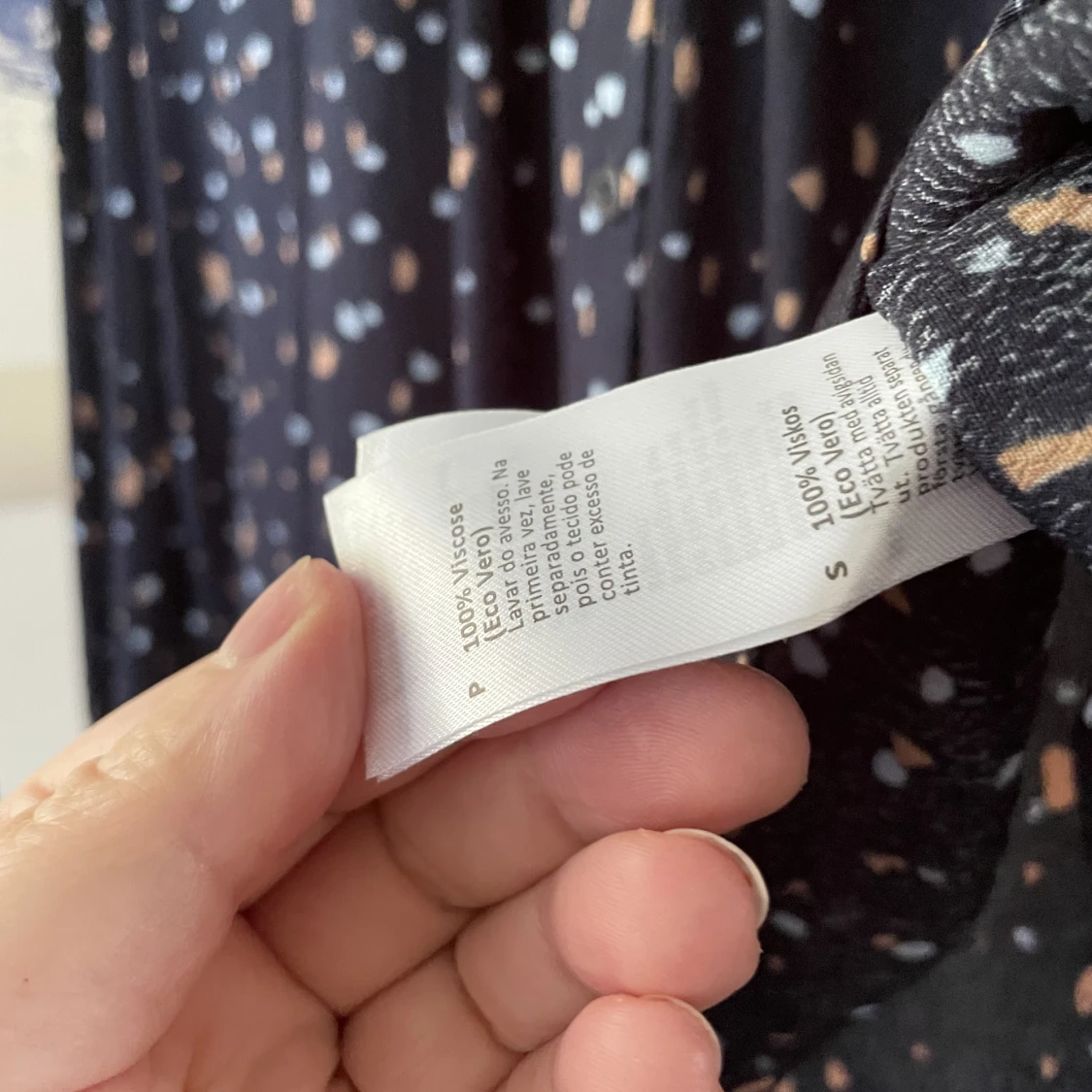 Blus ny med prislappen kvar  - 91