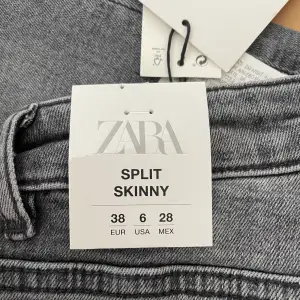 Jeans från Zara! Helt oanvända! 