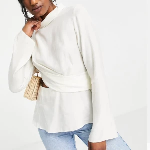 Vit blus - Aldrig använd