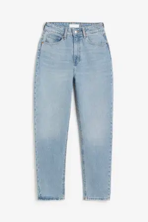 Mom jeans från H&M. Köptes för en månad sen. Inte används. Storlek 38/36. Fina jeans. Skriv ifall ni vill ha fer bilder.