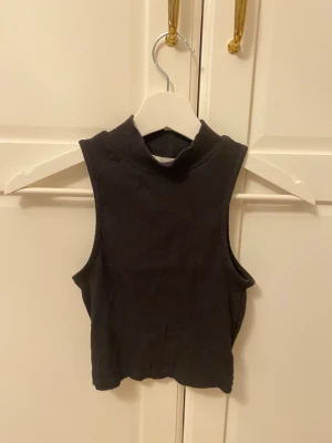 Laget 157 topp - Supergullig kort topp från laget 157. Andvänd ca 10 gånger 