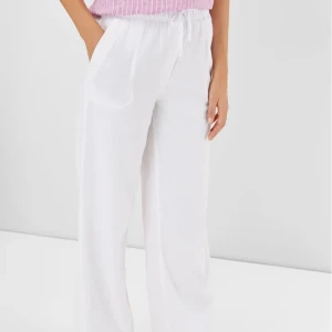 Linnebyxor - Lågmidjade linnebyxor från märket Next.  Köpta på Zalando för 4 år sen. 💕