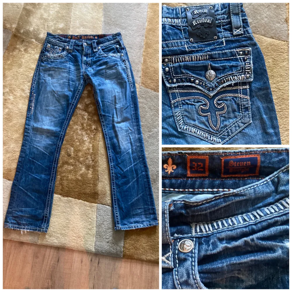 Rock Revival är ett populärt märke på USA:s västkust. Dessa jeans har bara använts några få gånger (<5) och är i perfekt skick. De har en snygg blå tvätt, och många sjuka detaljer. De är mycket bättre än True Religion jeans när det gäller kvalitet.. Jeans & Byxor.