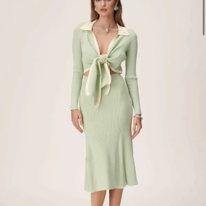 Adoore klänning - Säljer den här adooren klänningen i storlek 34. Bara använd två gånger