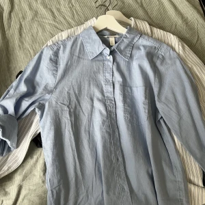 Skjortor från Zara & HM - Alla strl S  100:- /st