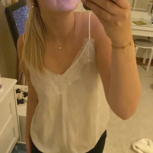 spets linne - aldrig använt