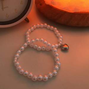 Två Jättevackra pärl armband som är stretchiga och bekväma🫶Båda för 50, 30 styck