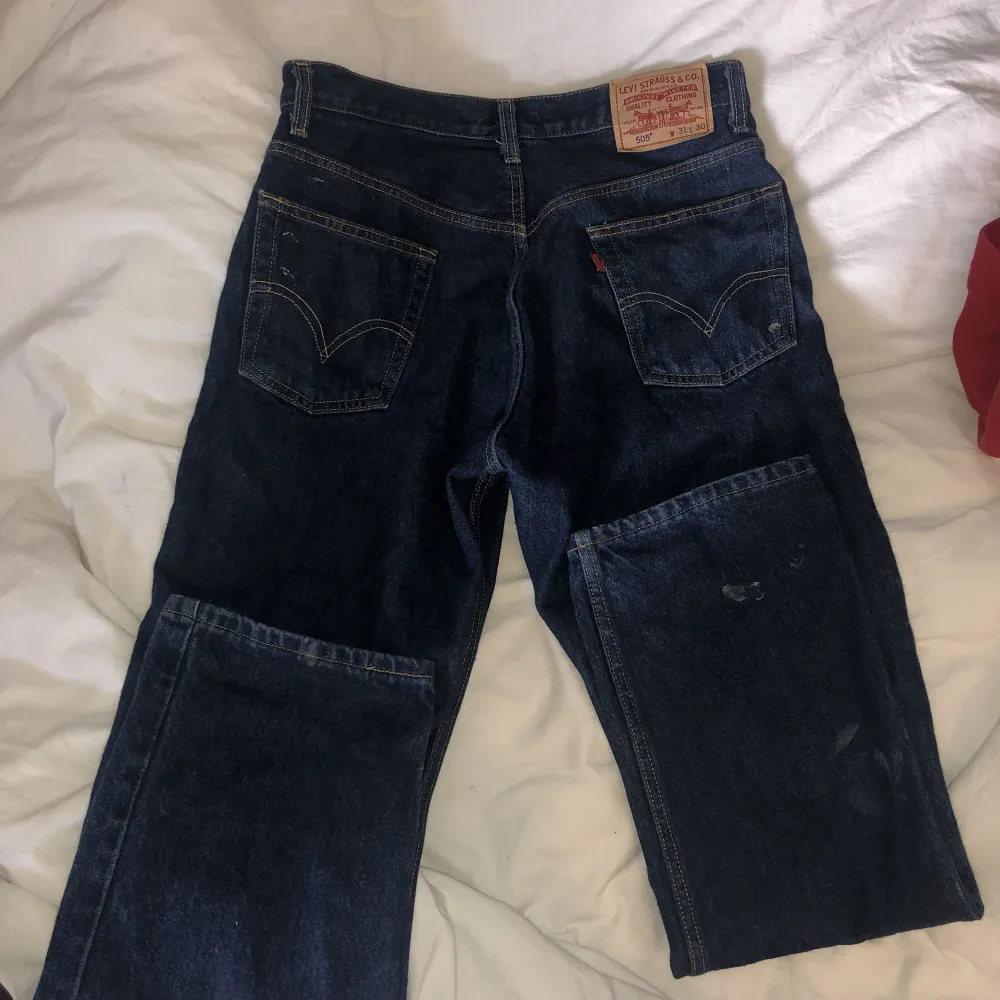 505 Levis jeans regular fit. Skriv för bilder och mått🙌🙌. Jeans & Byxor.
