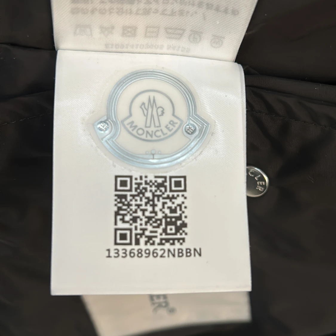 Moncler windbreaker  - 90