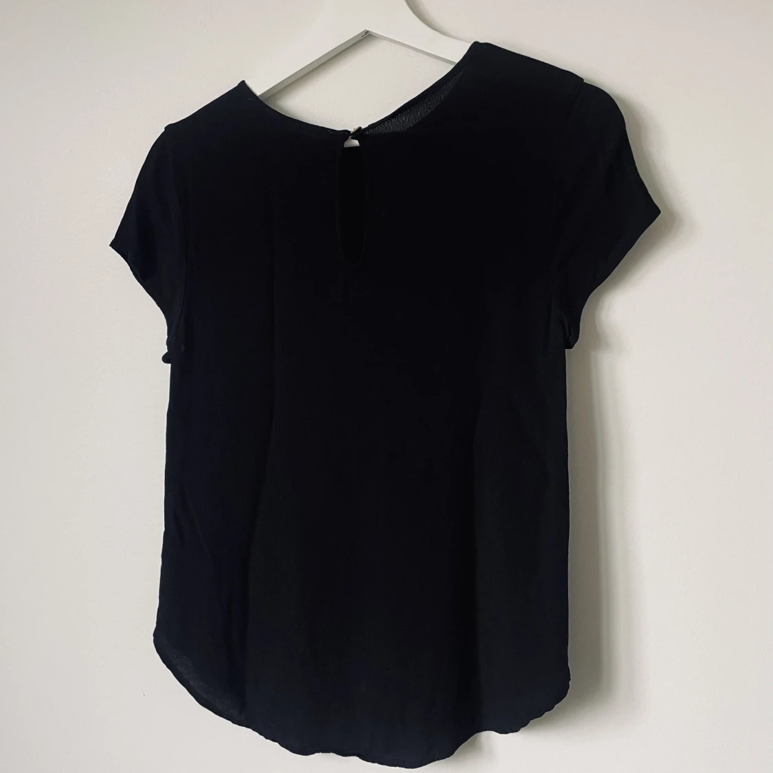 Blus från H&M storlek 36 - 90