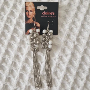 Örhängen - Örhängen. Helt nya! Köpta på Claire's i England.