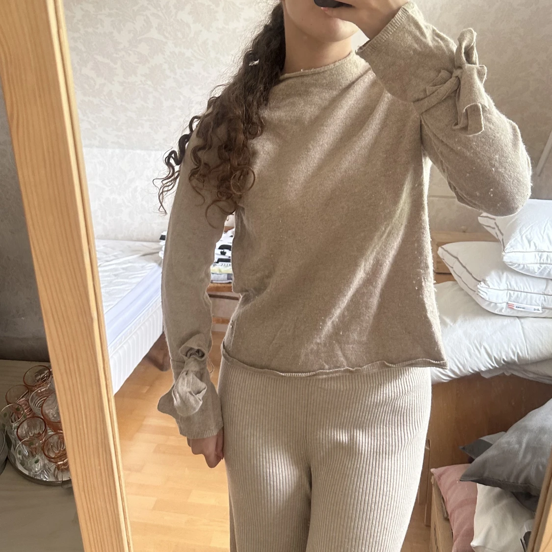 Stickad med knytarmar  - 91