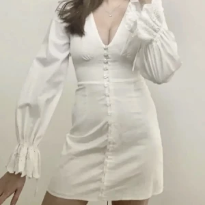 Adoore klänning - Klänning från adoore. Köpt här på Plick så bilder är lånade