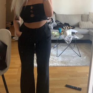 Kostymbyxor madlady  - storlek 36 i längden short. 