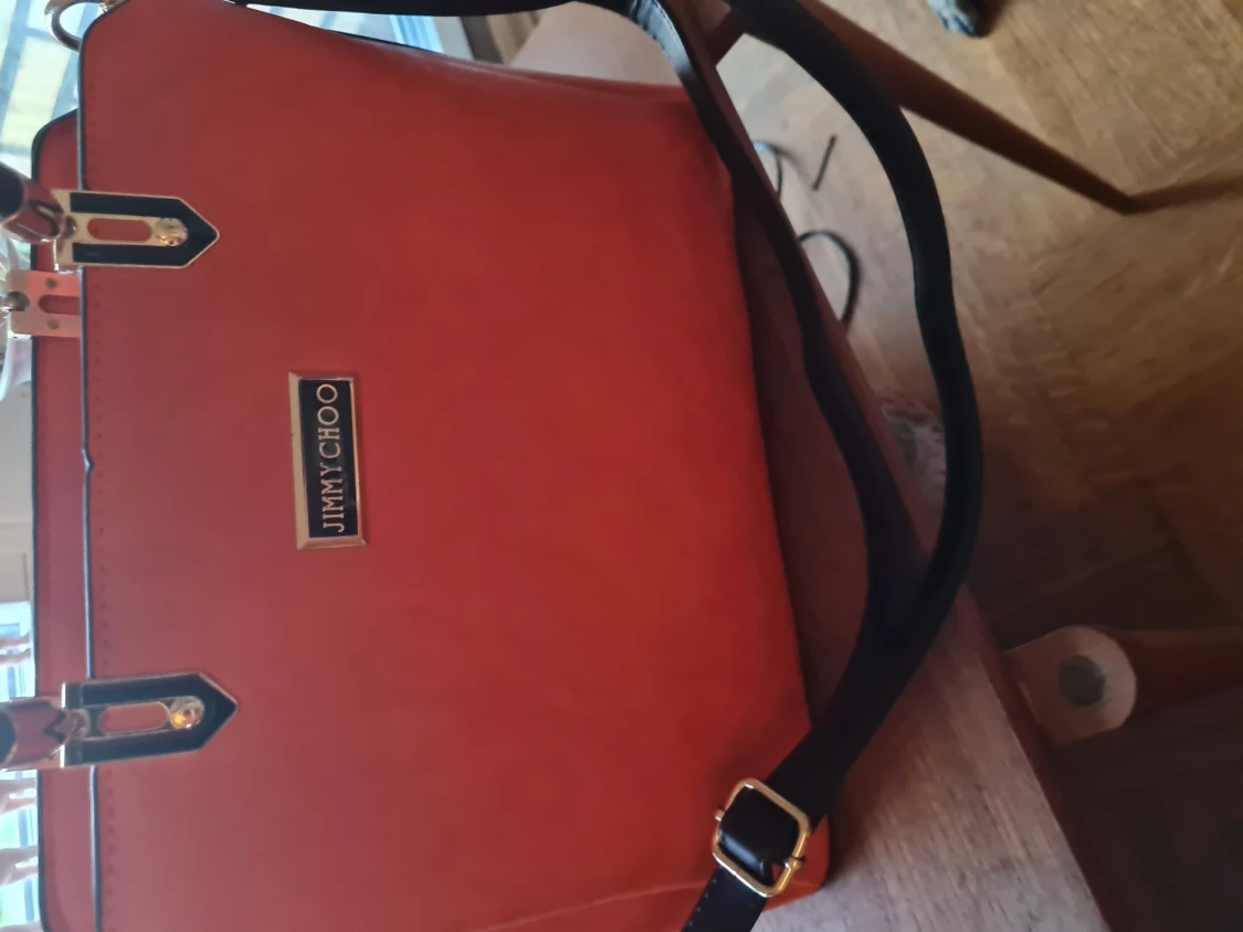 Jimmy choo väska fake  - 90
