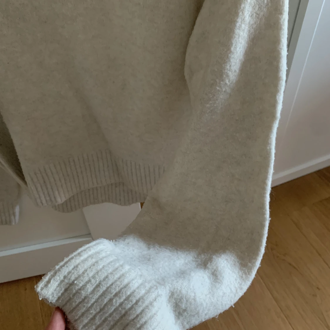 Stickad tröja  - 91