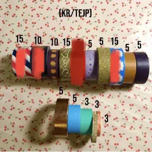 Säljer mina Washi tapes som jag ej använder. Alla är i papper. Frakt kostar 15kr. Dma om frågor <3 Alla för 90kr 