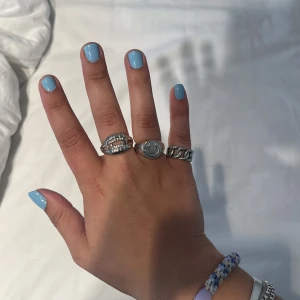 Ring - Säljer alla ringar på bilden, 100 kr st🩵